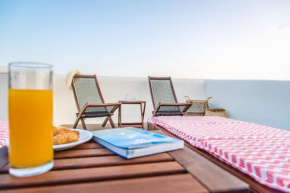 En Tino Retreats - Sunshine Condos